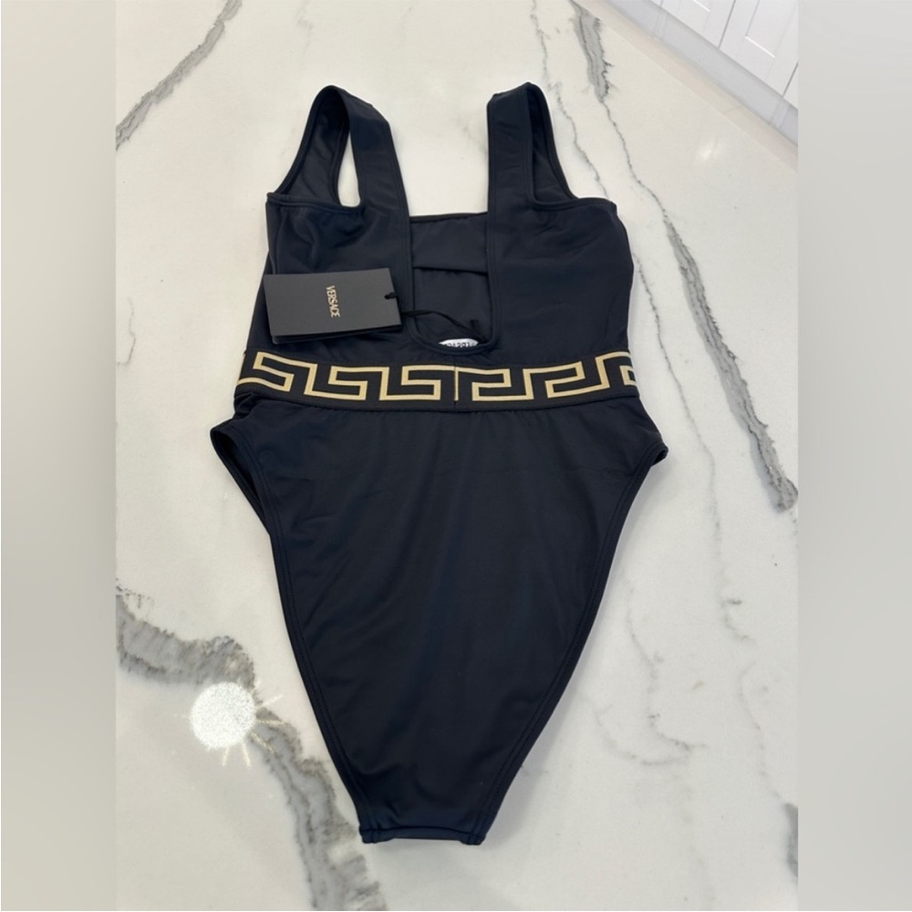 Versace Women’s Greca Border One Piece Black Swimsuit Versace Size 3 US M IT 42 - Picture 2 of 7